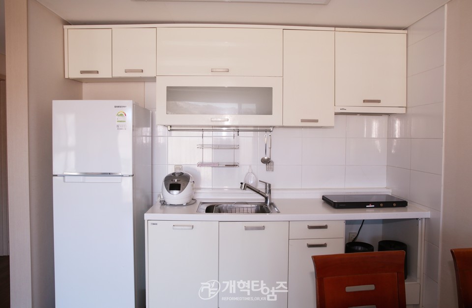 서울ㆍ서북지역장로회 임원진, 회원부부수련회 및 농어촌 리모델링 교회 답사 모습