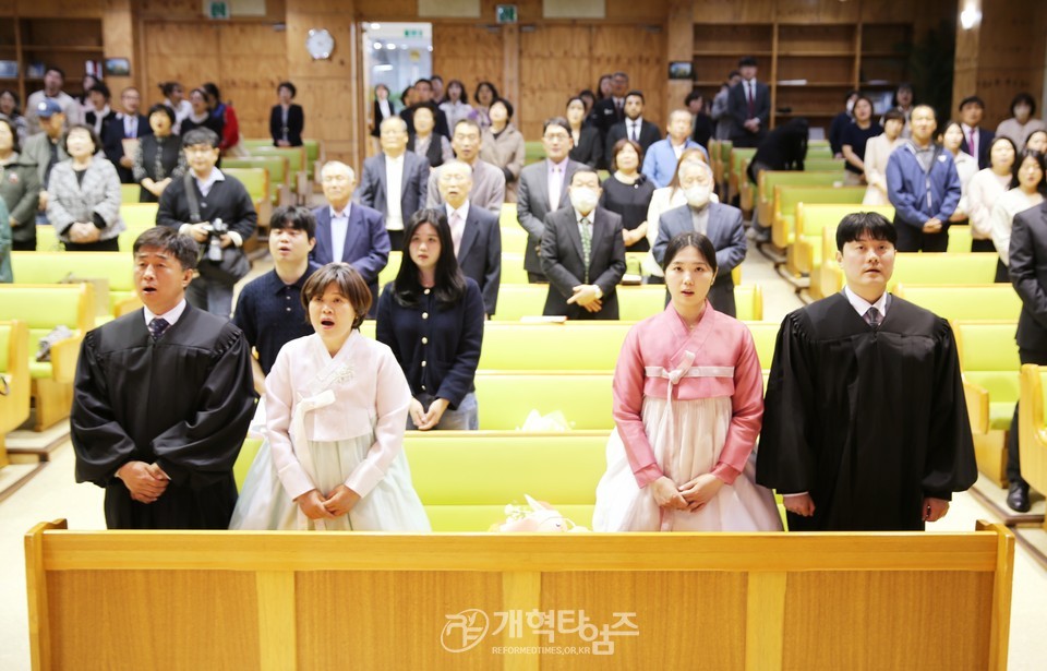 은샘교회, 장로장립예배 모습