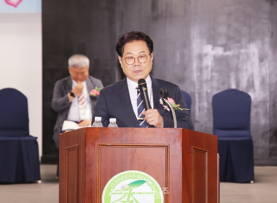 서울ㆍ서북지역남전도회, 회원부부수련회 모습