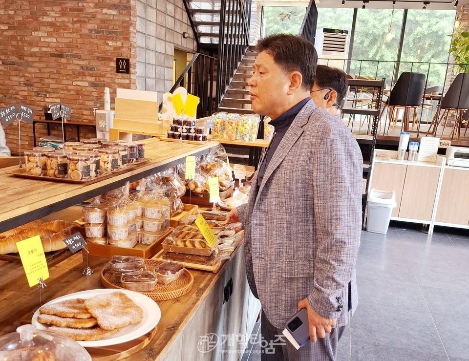 서울ㆍ서북지역장로회, 증경 회장 초청 야외 친교회 모습