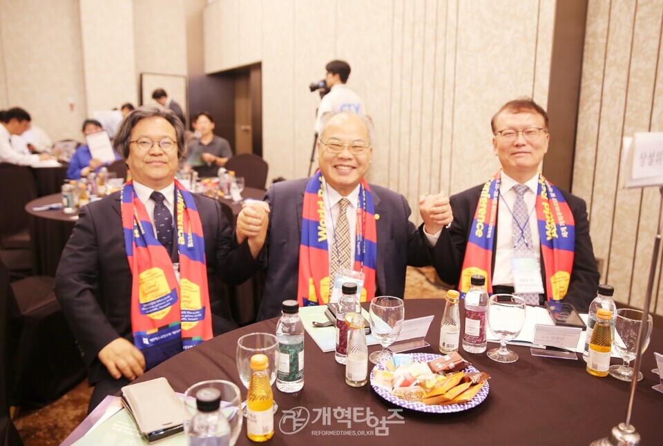 세계 개혁주의 교단 및 아시아 교회 지도자 대회, 첫째 날 모습